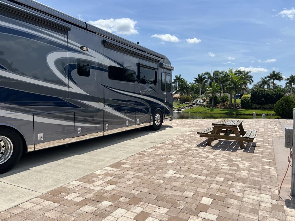 Classic Lot Lot 208 for rent Motorcoach Resort Port St Lucie FL